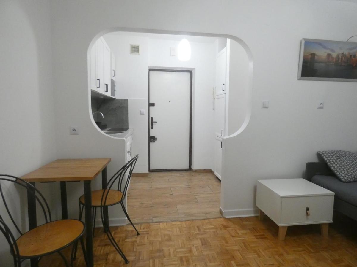 Ator Apartament ワルシャワ エクステリア 写真